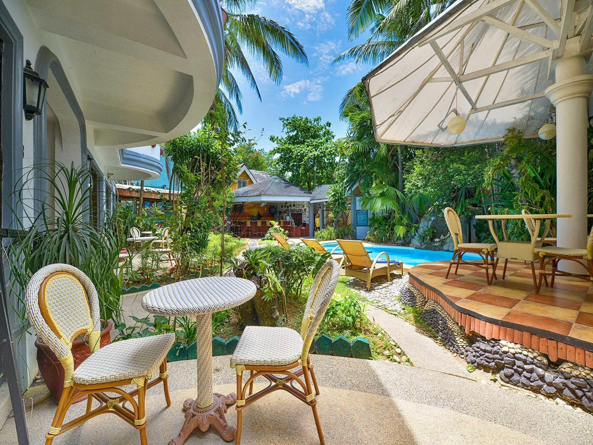 VILLA SUNSET BORACAY PROMO A :ROOM,  TRANSFER, INSURANCE + FREEBIES**  boracay Packages